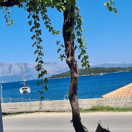 别墅 Elia Perigiali Lefkada 奈德里