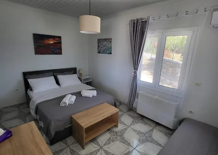 Elia Perigiali Lefkada